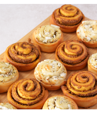 Cheese& Zatar roll
