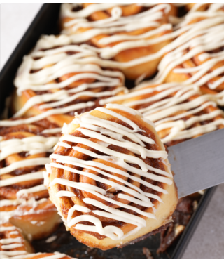 Cinnamon roll cream 